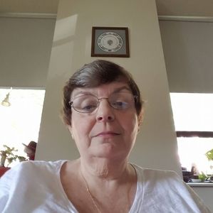 Meet your Posher, Paula